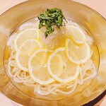 檸檬のさっぱり冷麺