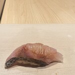 鮨 にし岡 - 追加で江戸前の黒むつ(軽く炙りで旨し)