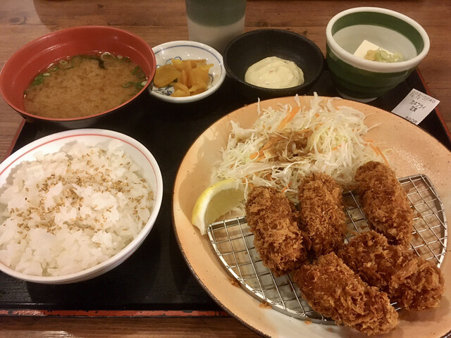 Machikado Ya Shiomi Ga Oka Ten