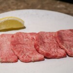 Yakiniku Mitsukuni - 