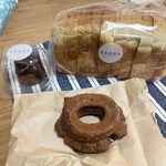 ESORA BAKERY - 生チョコムースファッション、カヌレ、食パン