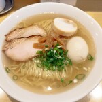 函館塩ラーメン 五稜郭 - ラーメン＋味玉