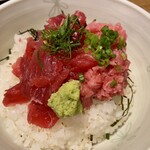 まぐろ専門 かしわ水産 - 中落ち・ネギトロ丼(酢飯大盛)