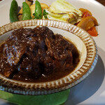 ビンデリーナ - 絶品の豚肉のバルサミコ煮込み