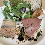 ブルディガラカフェ 大丸東京店 - 