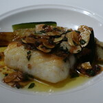 DADA - 真鯛のポアレ　アーモンドと大葉のノワゼット