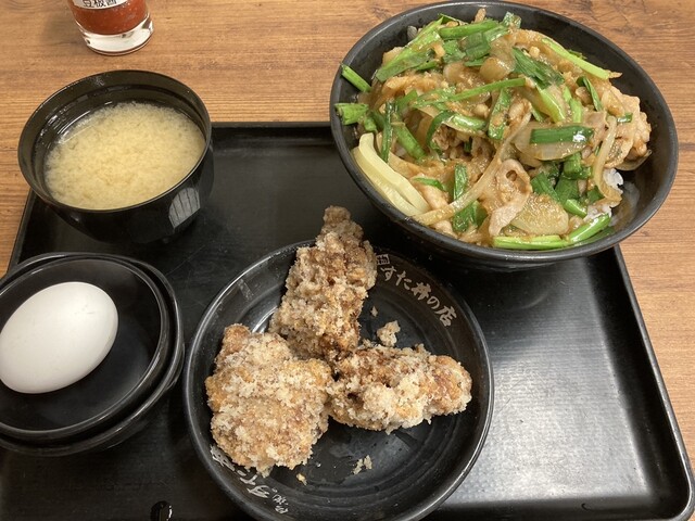 伝説のすた丼屋 米沢春日店｜絶品豚丼と季節メニューで満足の食事体験