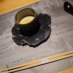 割烹 米三つ - 見た目ポタージュのようなのに、焼き茄子なんです♪美味しい〜。そして器もとても素敵♪