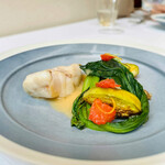 ベージュ アラン・デュカス 東京 - 