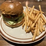 GOOD MUNCHIES 新宿御苑本店 - 