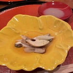 220191560 - 松茸、鮑の煮浸し