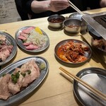 Oosaka Yakiniku Horumon Futago - 