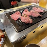 Oosaka Yakiniku Horumon Futago - 