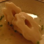 松 - 「ちくわぶ」電話予約しておいたのですが、それが伝わっていたのか、たまたま残っていたのかは不明。