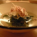 松 - 「春菊」：すだちをひと絞りしてあるのがニクい。ハマる味。