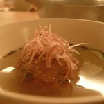 松 - 「つみれ」：自家で魚をさばいて手作りしたつみれ。