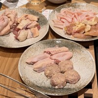 鶏焼き肉 囲 - 