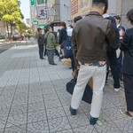 中華蕎麦 葛 - 長蛇の列