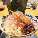 Sakana To Sakana Ito Okashi - 海鮮丼
