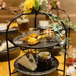 TOOTH TOOTH MART STORE&cafe - 