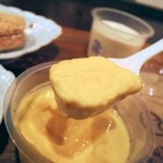 オーガニック洋菓子&ギフト こだわりぷりん エクリュ - 口に入れると、美味しさが広がります。