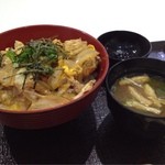 だんだん - ミルヒィーユ丼 650円