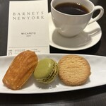 BARNEYS CAFE BY MI CAFETO - 