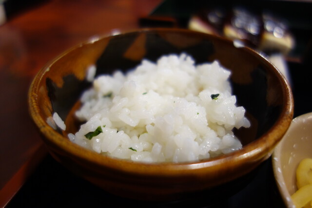 Soba Kappou Kuroobi Nagoyashimeitoku Ten photo 5