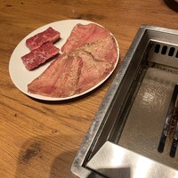 焼肉うしごろ 西麻布本店 - 