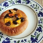 パン ド ロア - かぼちゃレーズンカスタード
