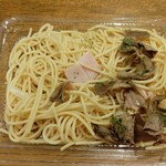 ディオ - 舞茸の和風パスタ (税抜)98円 ※開封後 (2023.10.09)
