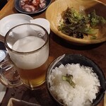 炭火焼肉 暁 - こちらはご飯。ご飯も美味しく炊けていて進みます。