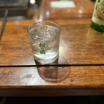 焼肉屋 幸三 - ロックで頂いたんですが、芋焼酎なのに飲みやすいです。飲み過ぎ注意ですよ