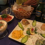 メゼ盛り合わせ、これはお勧め！