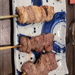 焼き鳥・もつ焼 新 - 