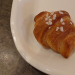 トイット Tiny Bakery - パン・クロワッサン