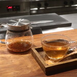 IZA - ハーブティー 熊野水木蜂蜜添え