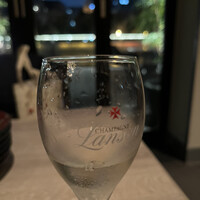 スミレオオサカ - 