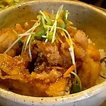 ころ助 - 富士の鶏と大きなマッシュルーム「ポットベラ」で作った丼