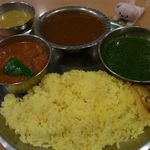 カレーレストラン シバ - 一番人気の『サービスターリ』１２００円