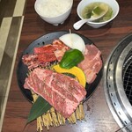 Yakiniku Oudou Famiria - 