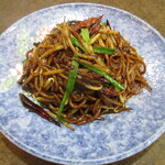 鴻福園 - 本場四川焼きそば 780円　(2023.9)