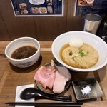 ラーメン 健やか - 