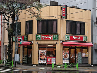 Nakau - なか卯 茅場町店 平成通りとさくら通りの交差点角にあります
