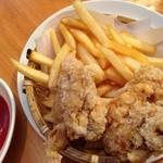 やを屋 - 唐揚げとポテトフライ