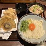 香川 一福 - 右下の丼下に食べ方…見えない。