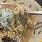 札幌 Fuji屋 - 西山製麺の中細ストレート麺