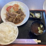 登正門 - 和牛焼肉定食 950円