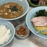 大雄ラーメン - 料理写真: