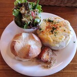 Nord - 小さいパン詰めグラタン